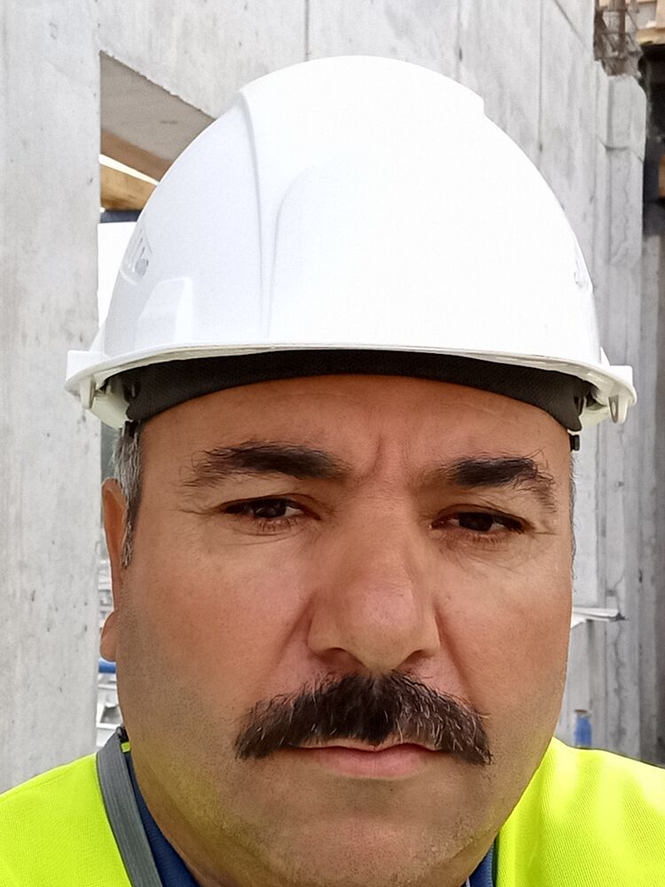  ,   , 52 ,   ,   