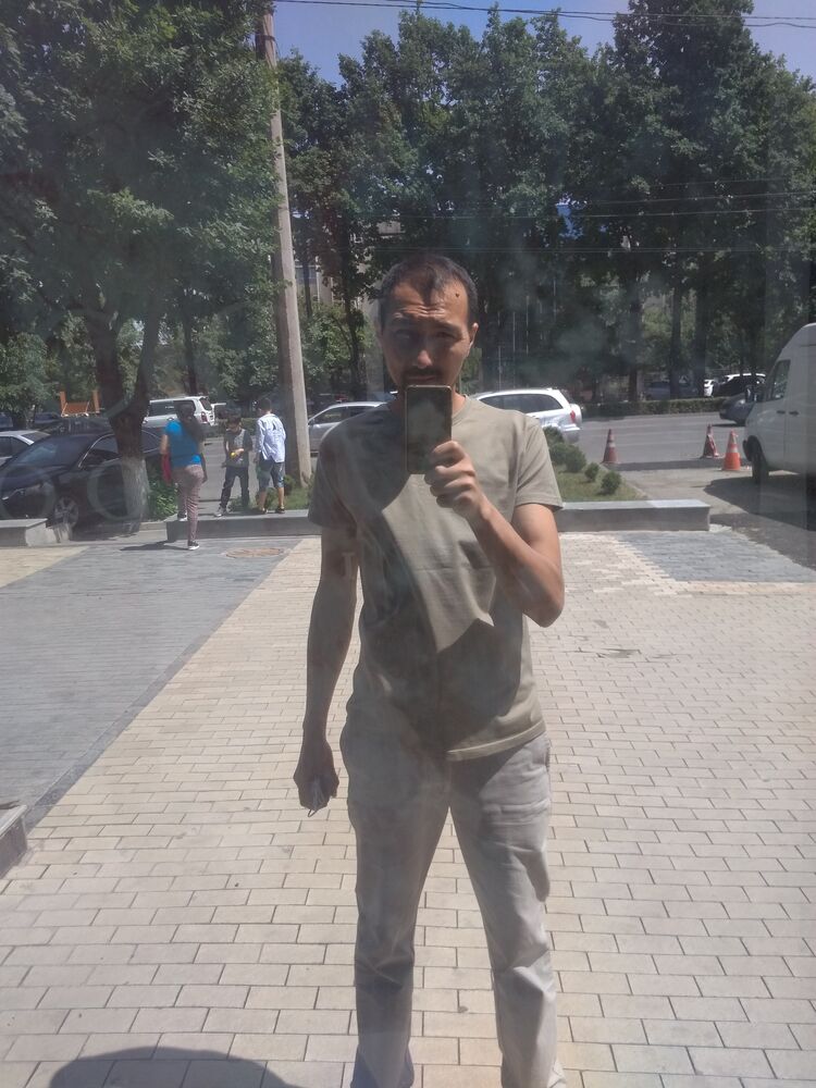  32860885  Suburban, 30 ,    