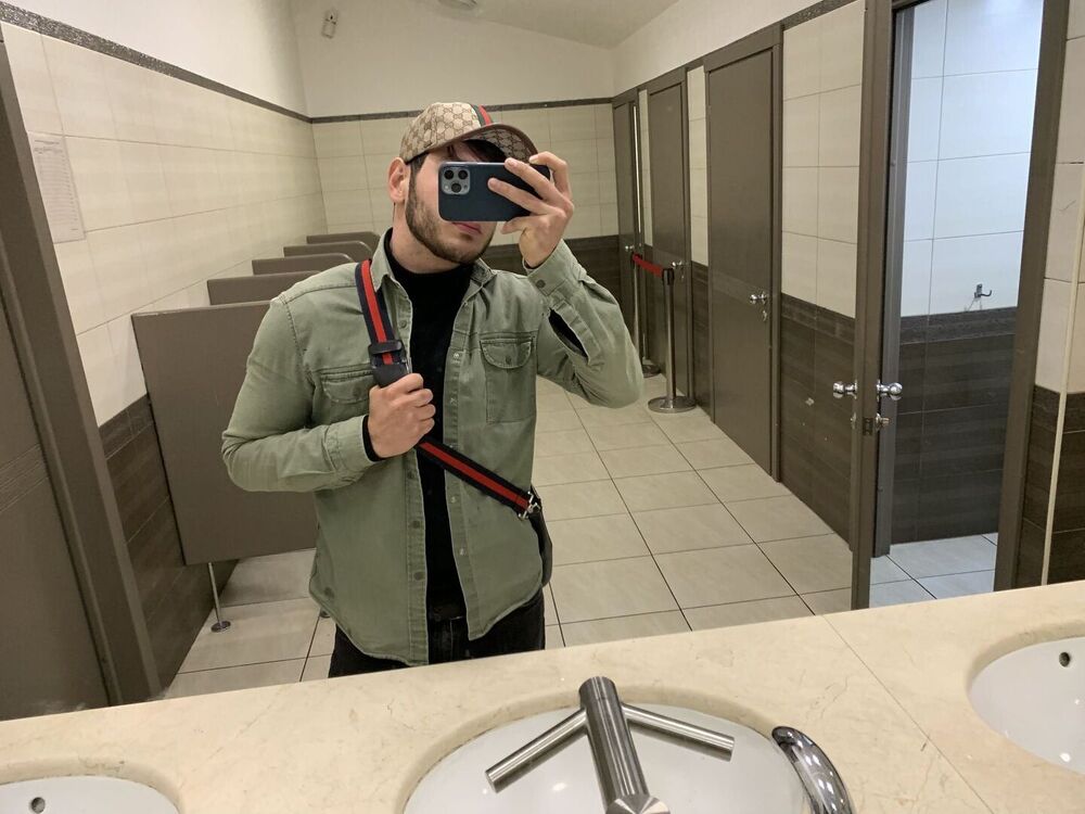 ,   Ali, 24 ,   ,   