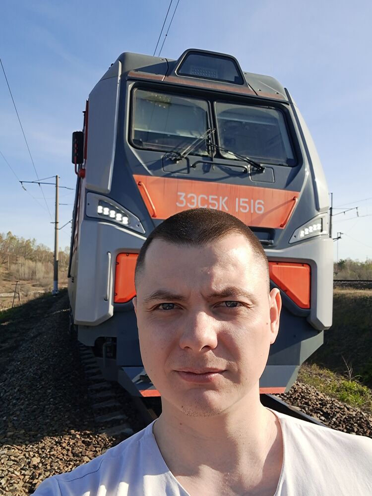  48004275  , 32 ,    