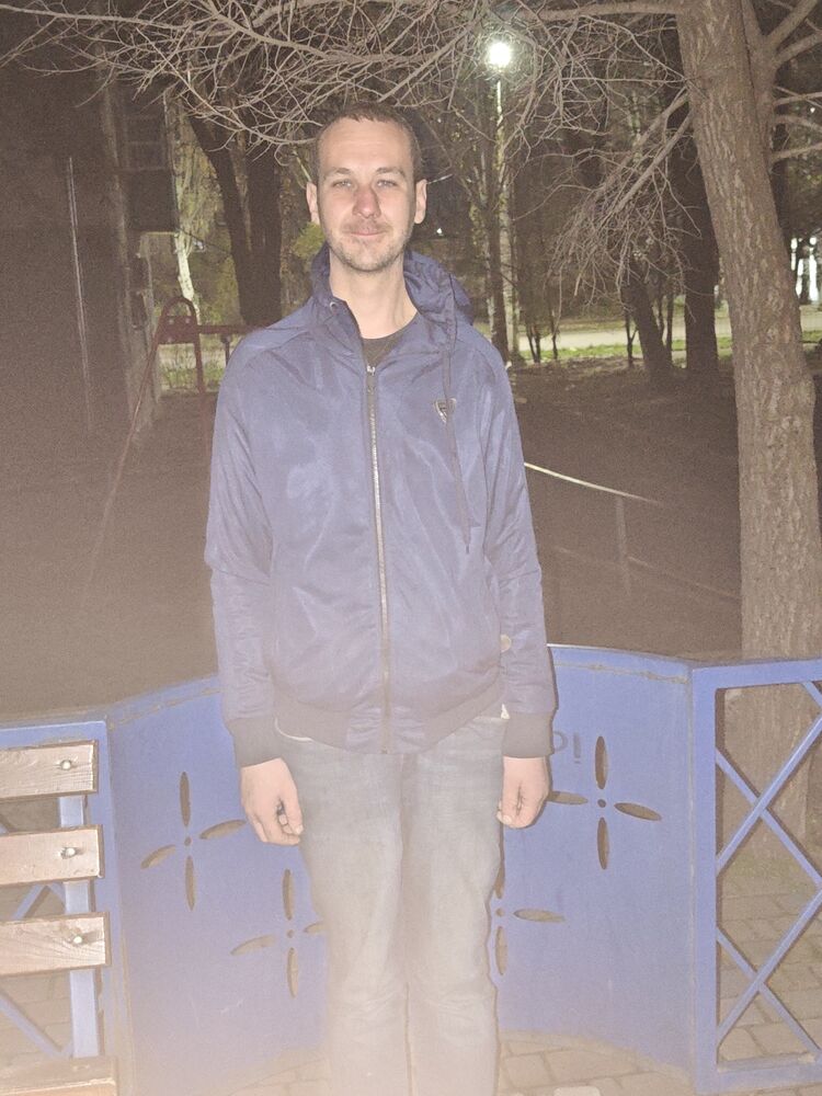  54703225  , 33 ,    --