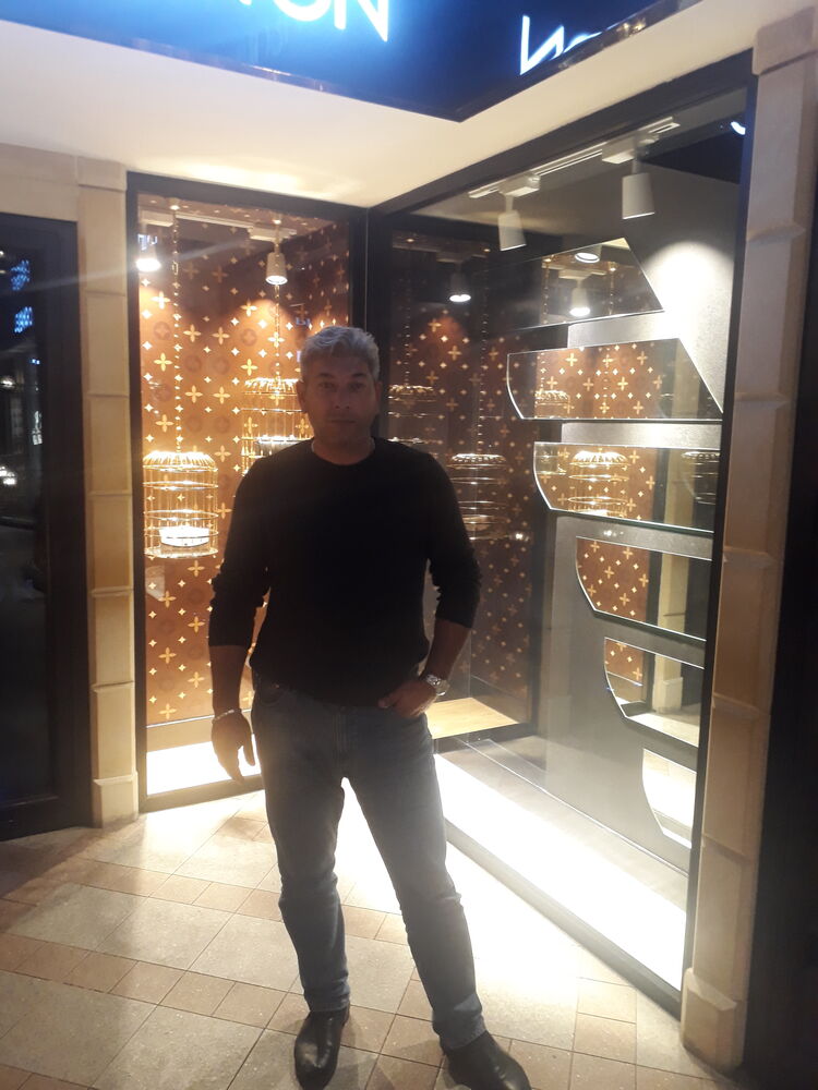  22774535  Farid, 45 ,    