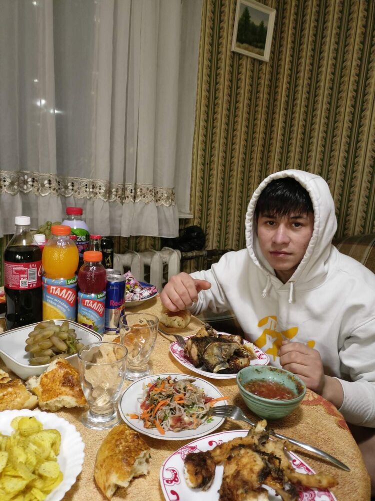 ���� 53183325 ������� Donyor, 28 ���, ���� ���������� � ��������