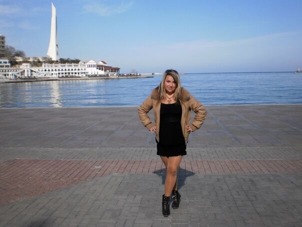 26280965  Yuliana, 37 ,    