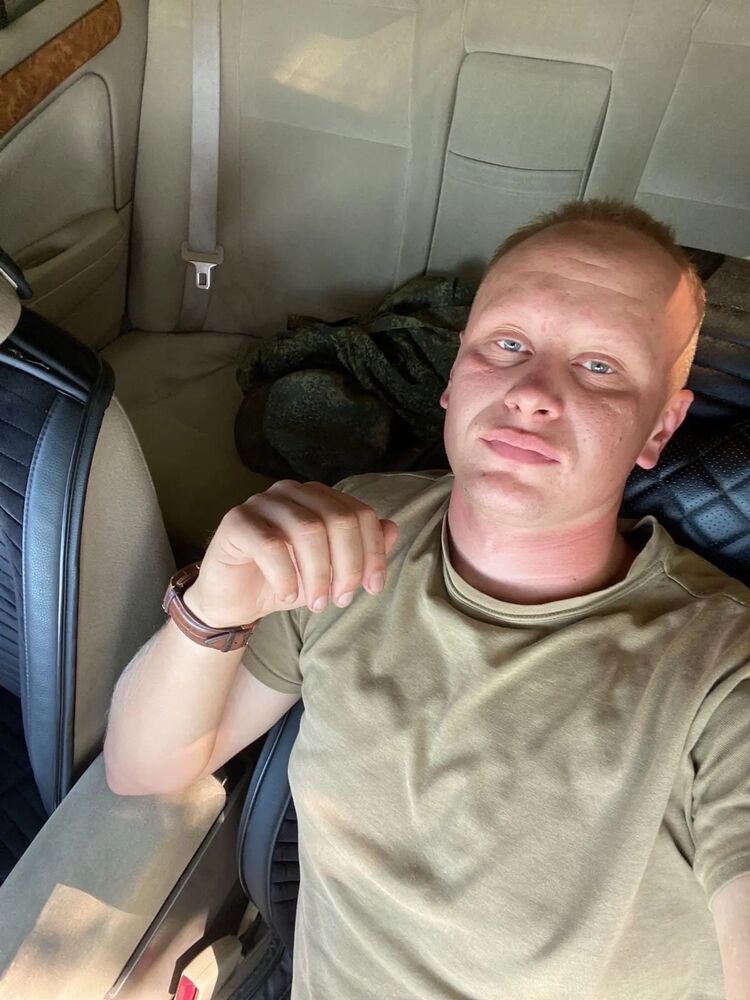  33778615  , 28 ,    --