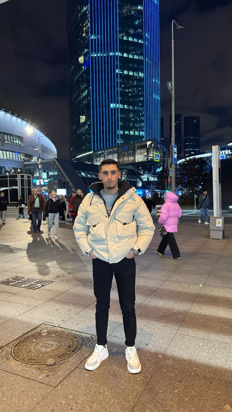  47036945  Murat, 23 ,    Homberg