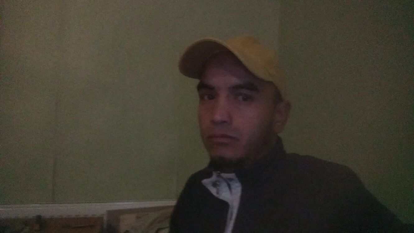  54792385  Samuhommet, 31 ,    