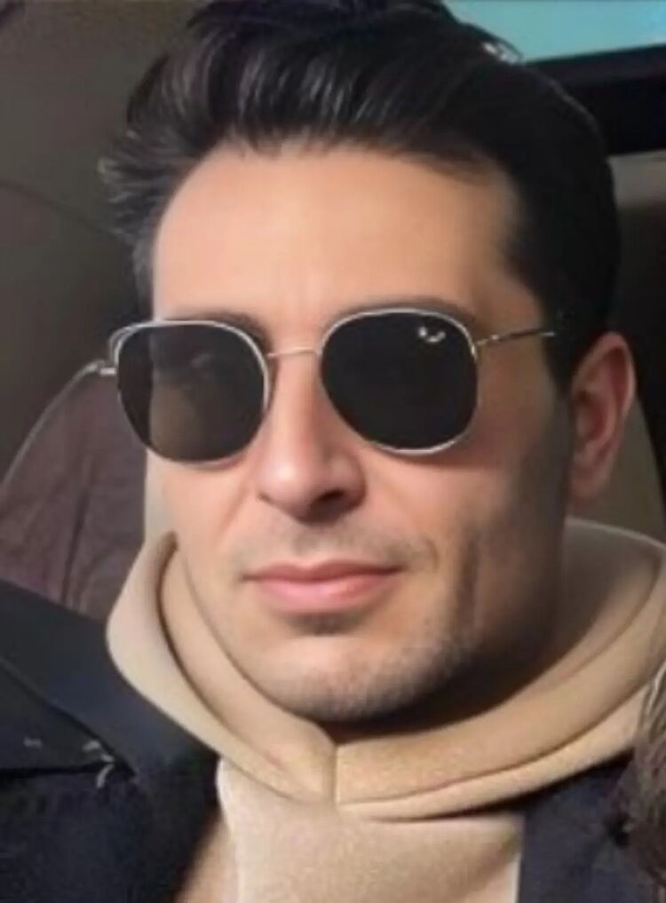   ,   Dmitrii, 46 ,   ,   , c , 