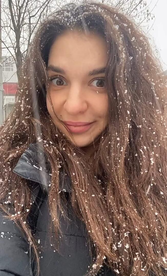  Canary Wharf,   Gladys, 33 ,   ,   