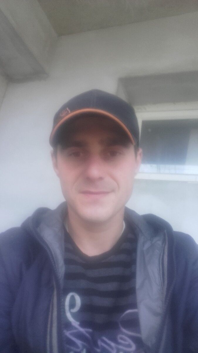  ,   Vanja, 33 ,   ,   , c 