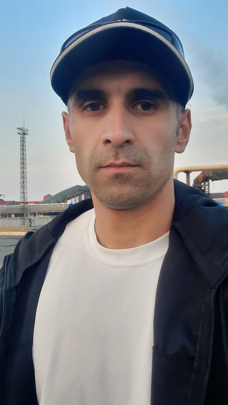  ,   Ali, 33 ,   ,   , c , 
