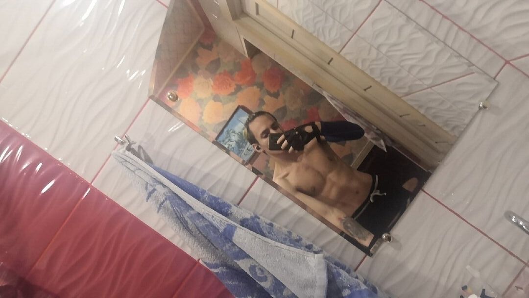  30761495  , 24 ,    