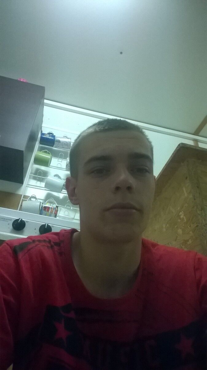  ,   Ivan, 27 ,   