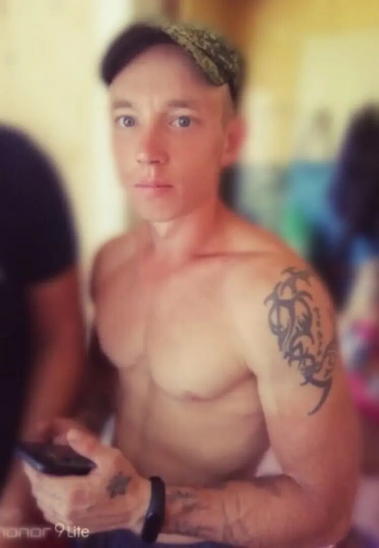  ,   Alexander, 29 ,   ,   