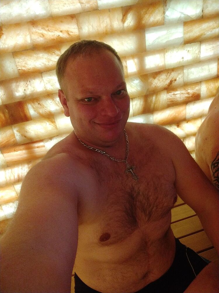  ,   Sergey, 38 ,   ,   