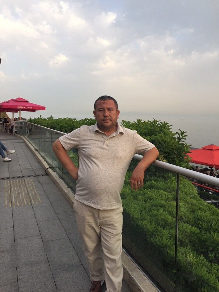  ,   Oebek, 43 ,   ,   , c 