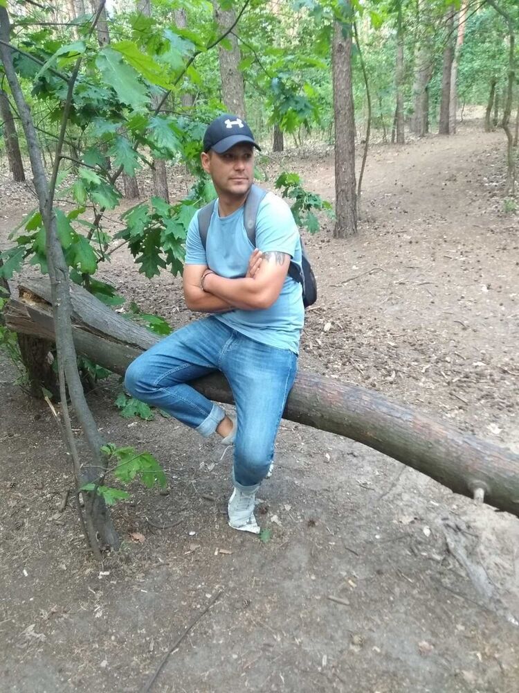  Warszawa,   Valerii, 41 ,   
