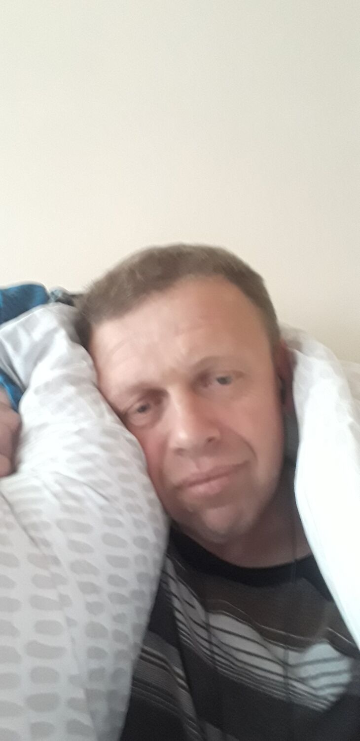  22895685  , 49 ,    