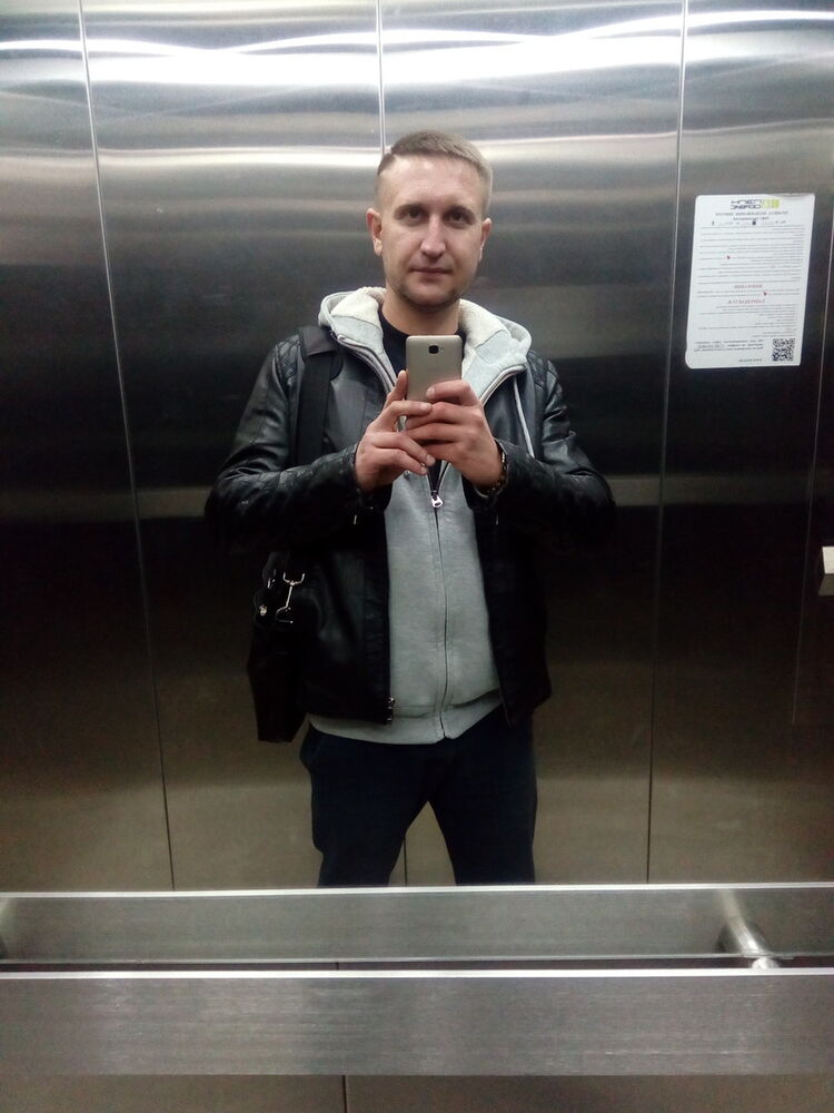  10473335  Wizard, 38 ,    