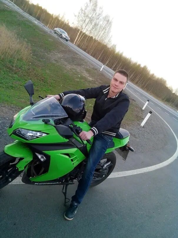  46898745  Dima, 36 ,    