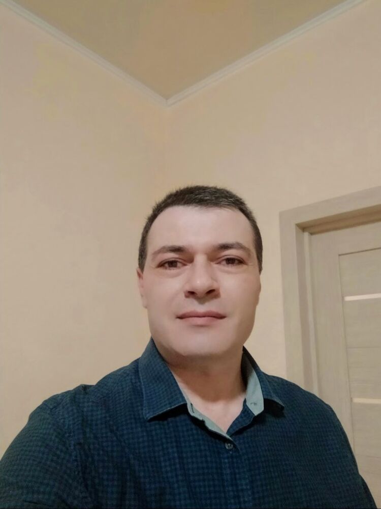  ,   Vova, 47 ,   ,   