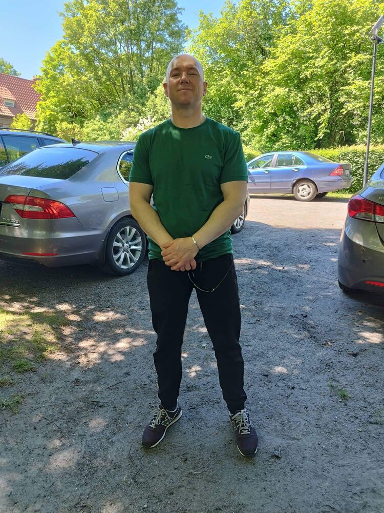  ,   Mark, 43 ,   ,   