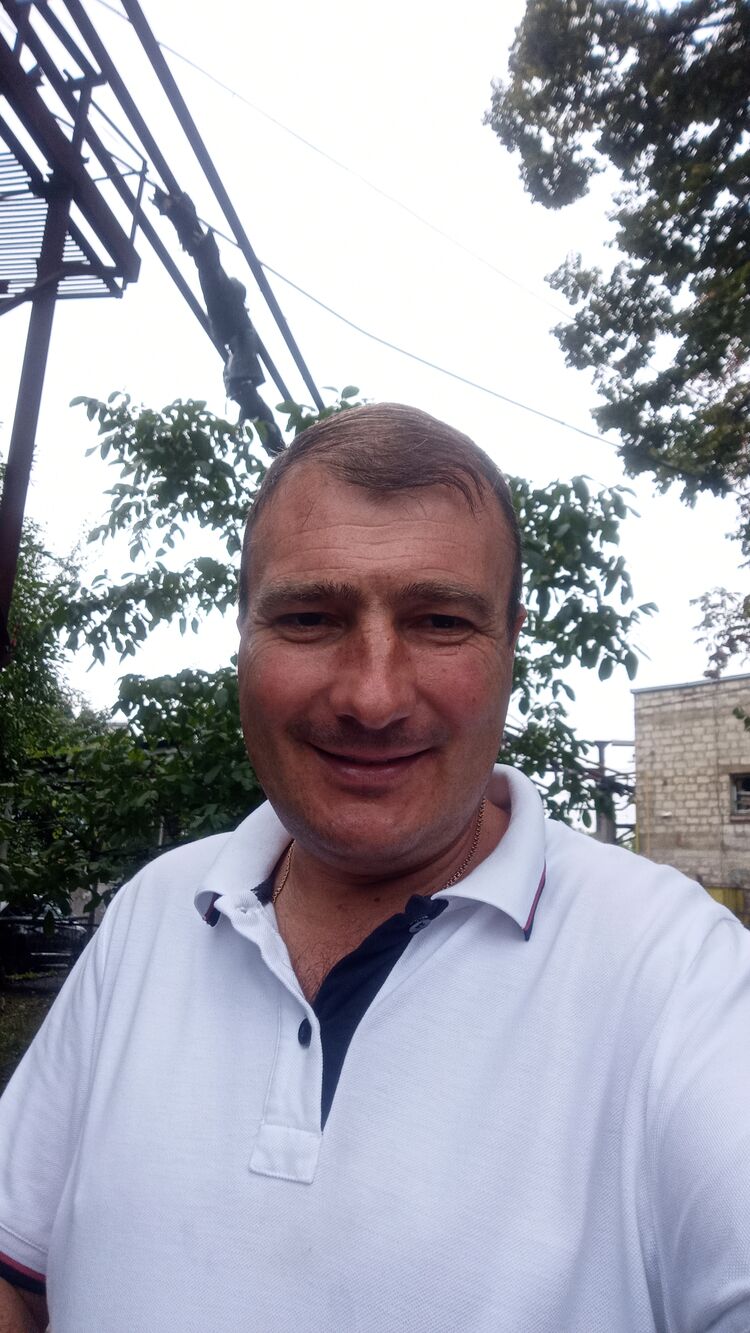  46643275  Sorin, 43 ,    