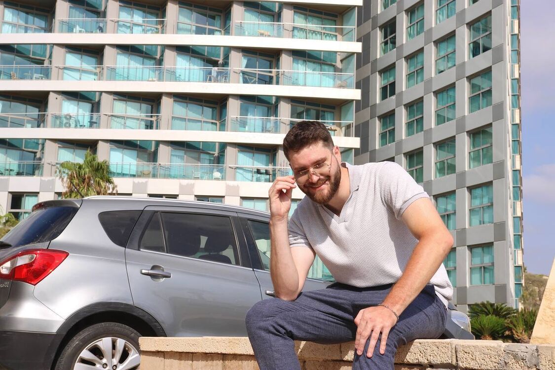  54264205  Vlademir, 24 ,    Rishon Leziyyon