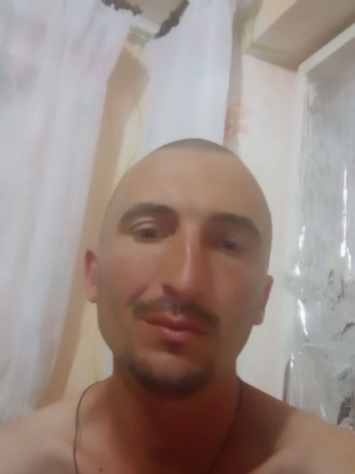  35417935  , 37 ,    