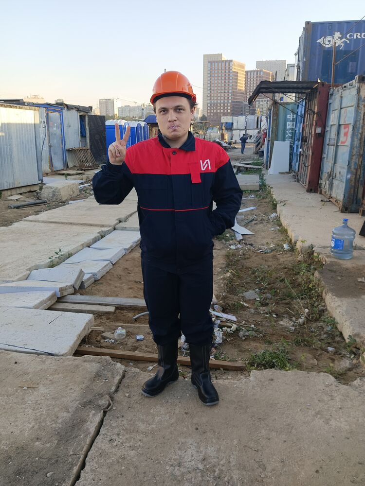  46838195  , 23 ,    