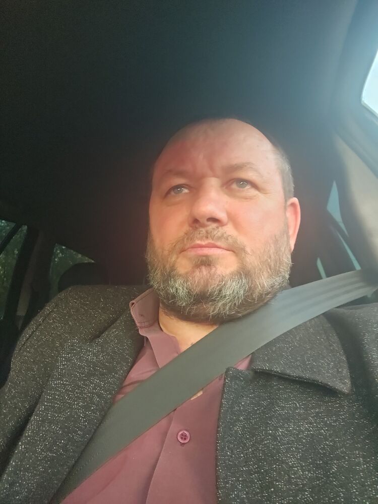  53947255  Alexander, 46 ,    