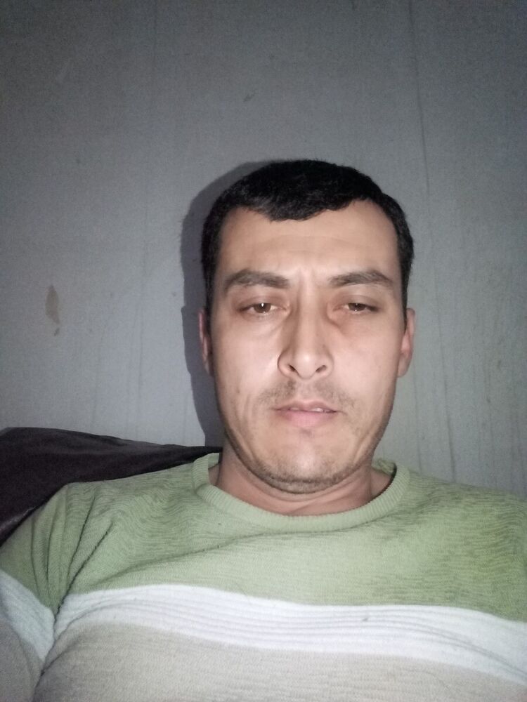  22401685  Jasurbek, 39 ,    