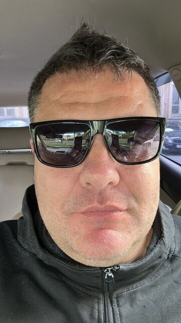  50678975  Viktor, 40 ,    -