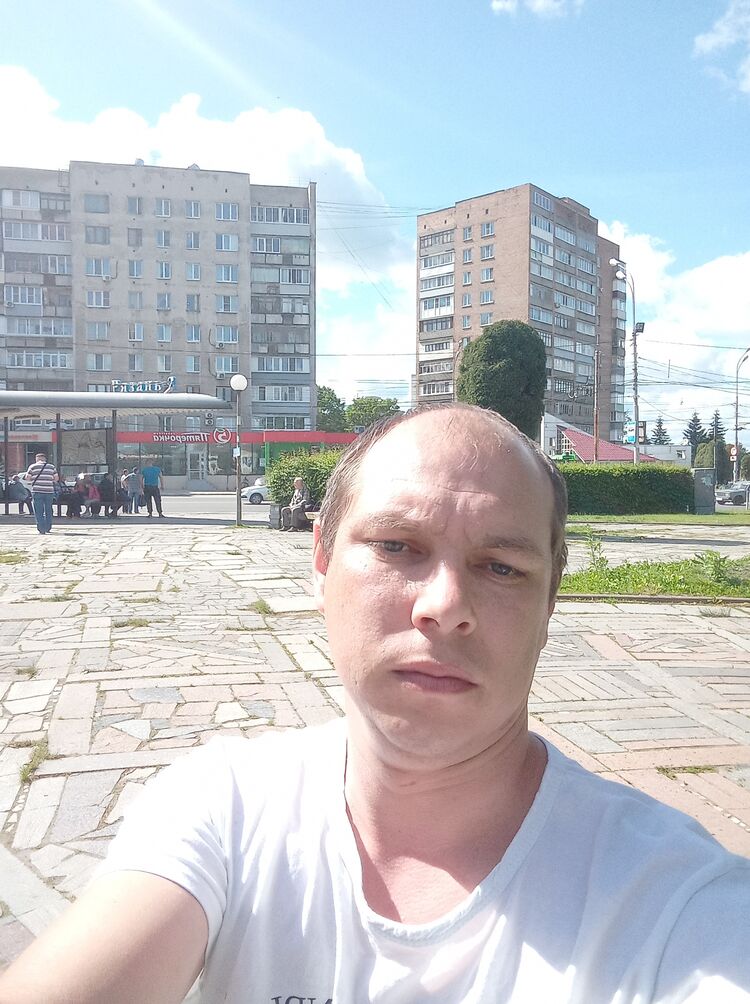  26957735  , 35 ,    