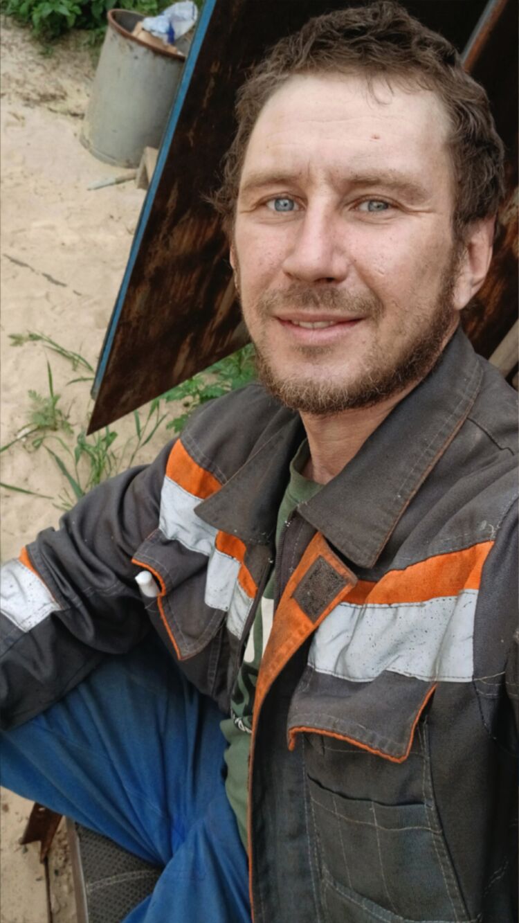  ,   Konstantin, 38 ,   ,   , c , 