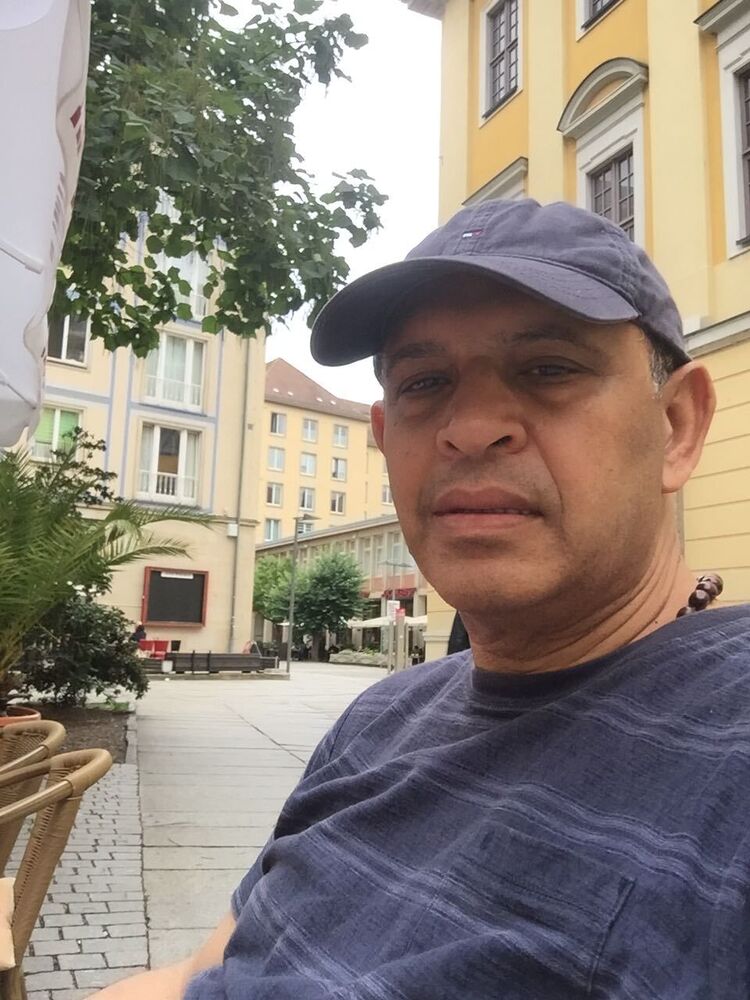  ,   Alaa, 64 ,   ,   
