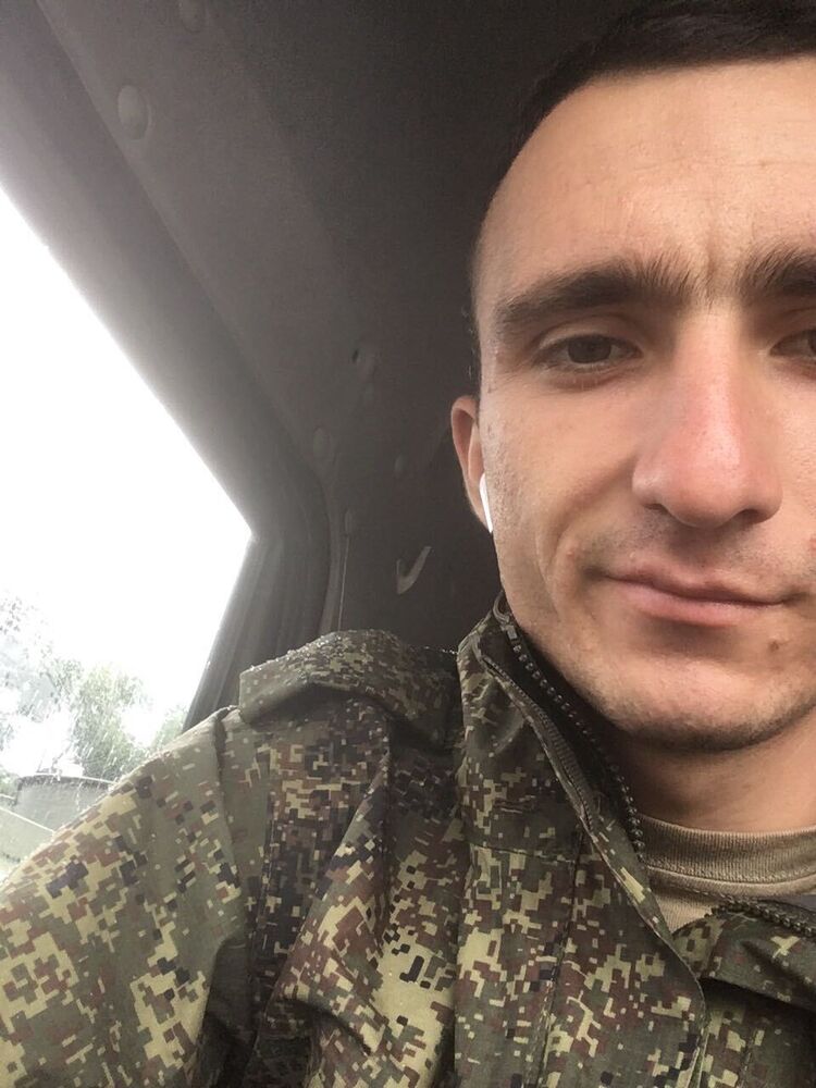  24679495  , 25 ,    