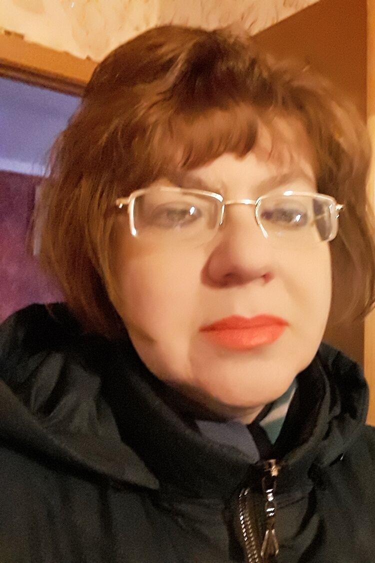  ,   Emma, 55 ,   c 