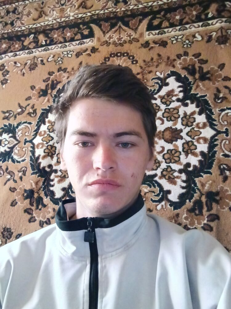  42926065  Andrey, 23 ,    