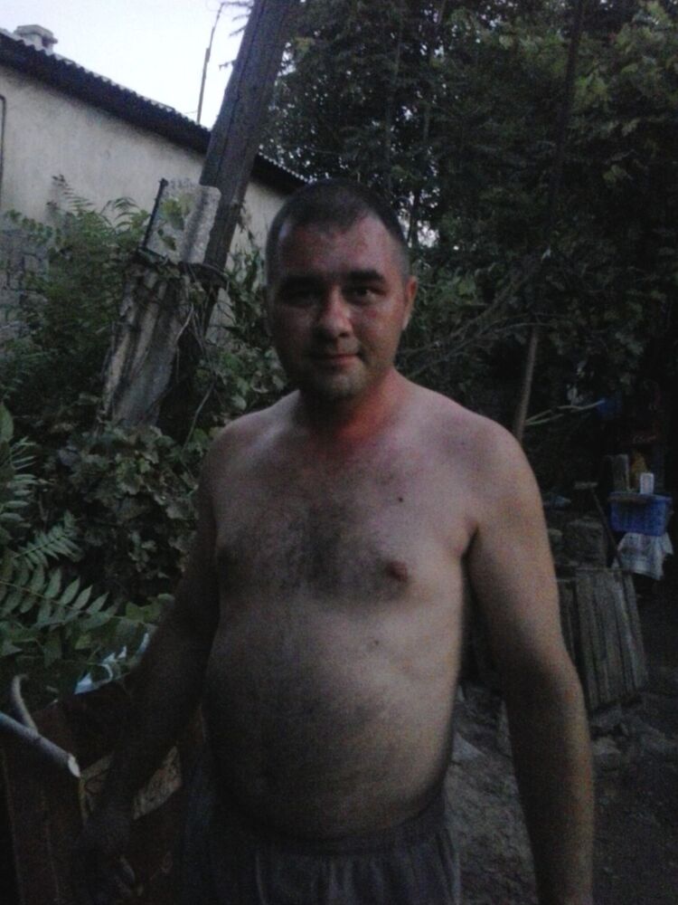  ,   Denis, 43 ,     , c , 