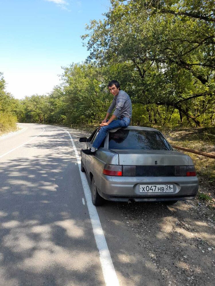  38123565  Kamran, 38 ,    