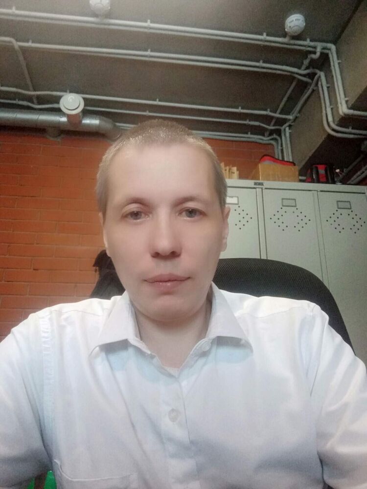  29022655  Stepan, 42 ,    