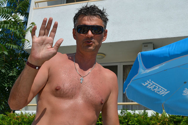  ,   Vlad, 54 ,  