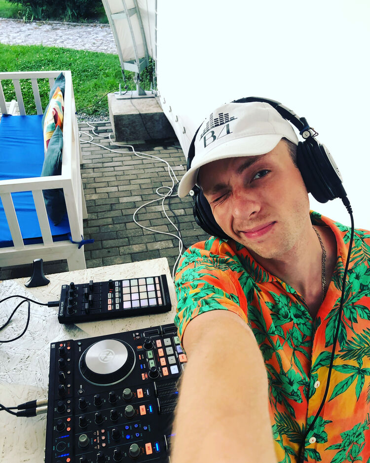 ���������� �������, ���� ������� ����, 33 ����, ������������ ��� ������, ����� � ���������, c�������� ���������