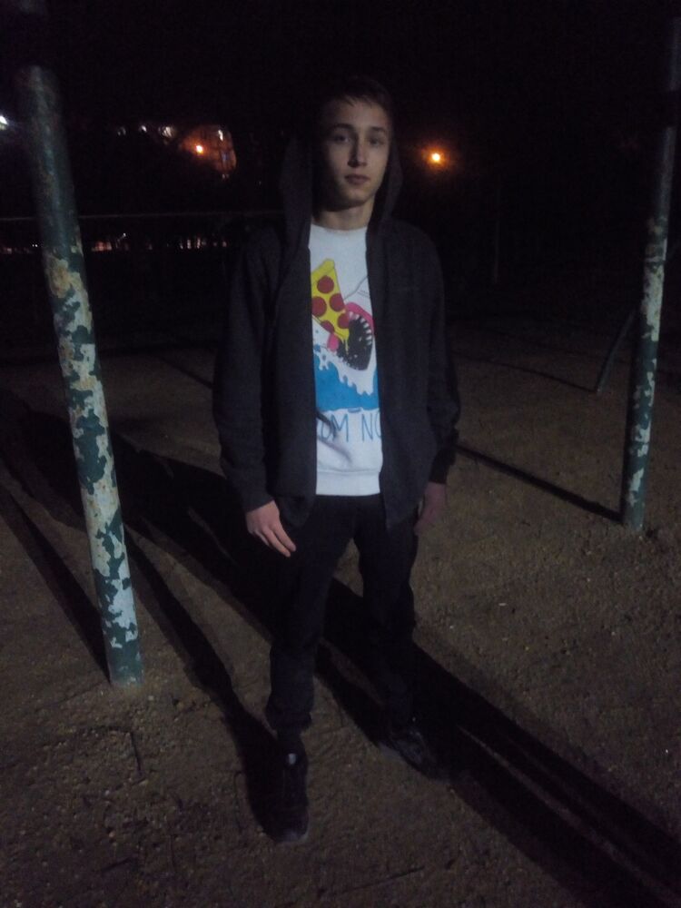  ,   Alexander, 23 ,   ,   