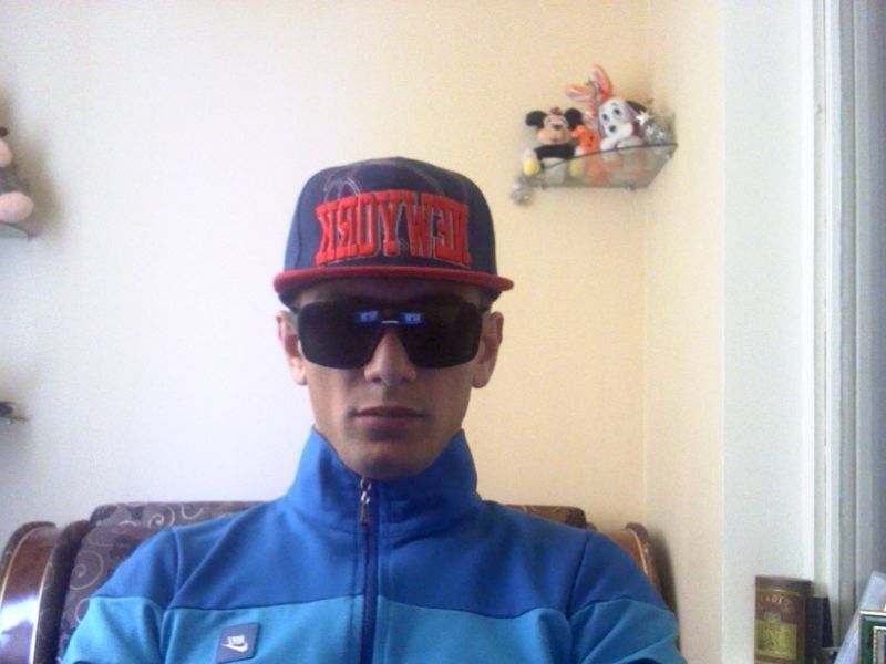  ,   Artak, 28 ,     , c 