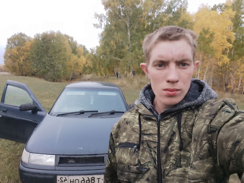  ,   Anton, 26 ,   ,   