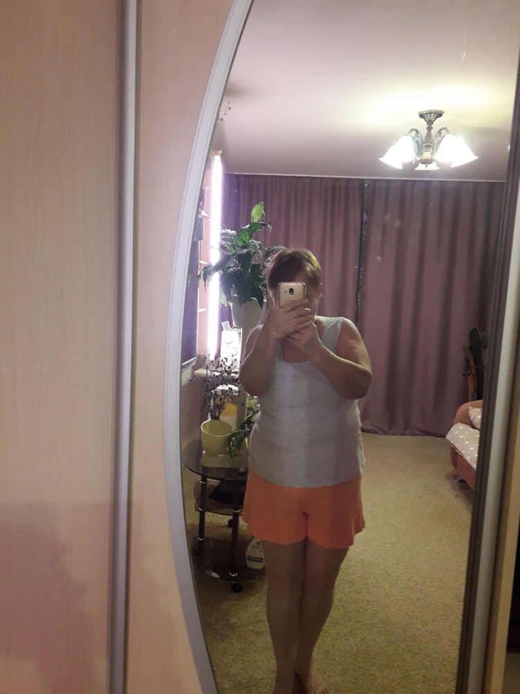  53810535  Irina, 61 ,    