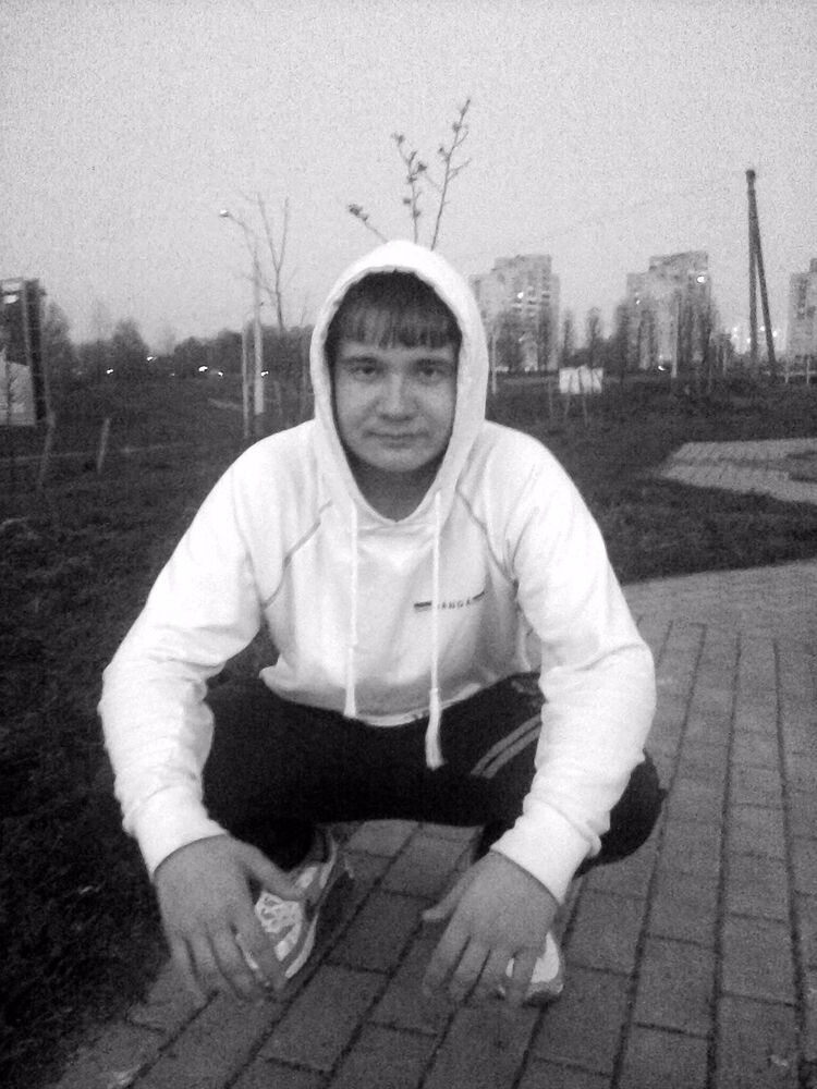  4296895  Ruslan, 30 ,    