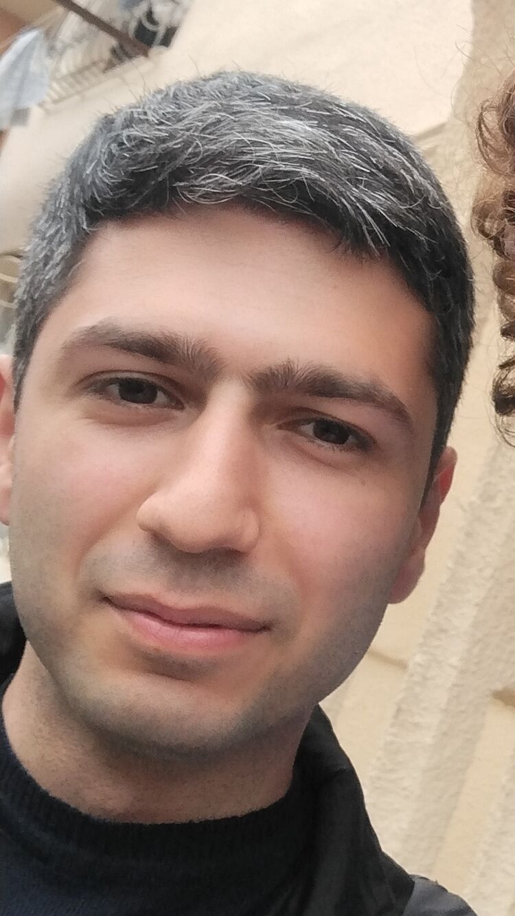  42838735  , 28 ,    